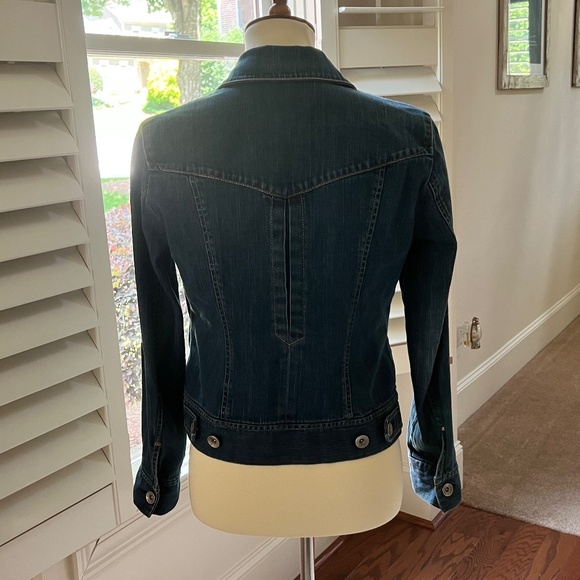 Gap Classic Women's Blue Jean Jacket - Gap Stretch Small Medium-Dark Blue - Picture 9 of 16